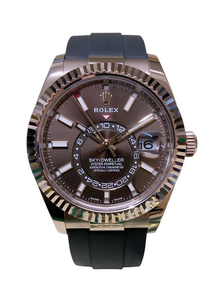 Rolex Sky-Dweller 326235